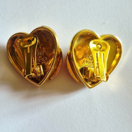 Vintage boucles d'oreilles clips coeur Loris Azzaro.